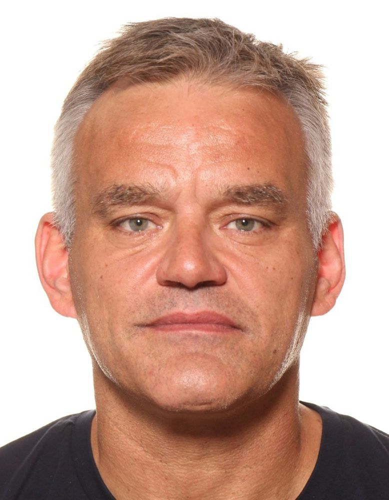 Dennis F Frimand